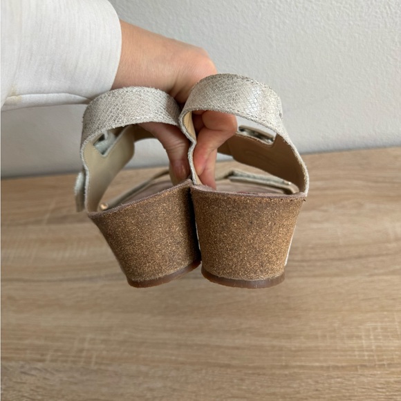 Mephisto Morgana wedge sandals silver leather Women’s Sz 41/11 - Picture 9 of 9